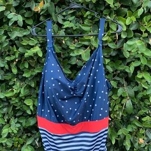 NWOT Modcloth swimsuit 2X